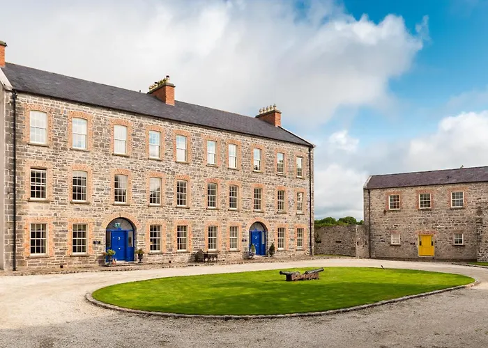 Beautifully Restored Soldier's Barracks To Sleep 10 People Feriehus